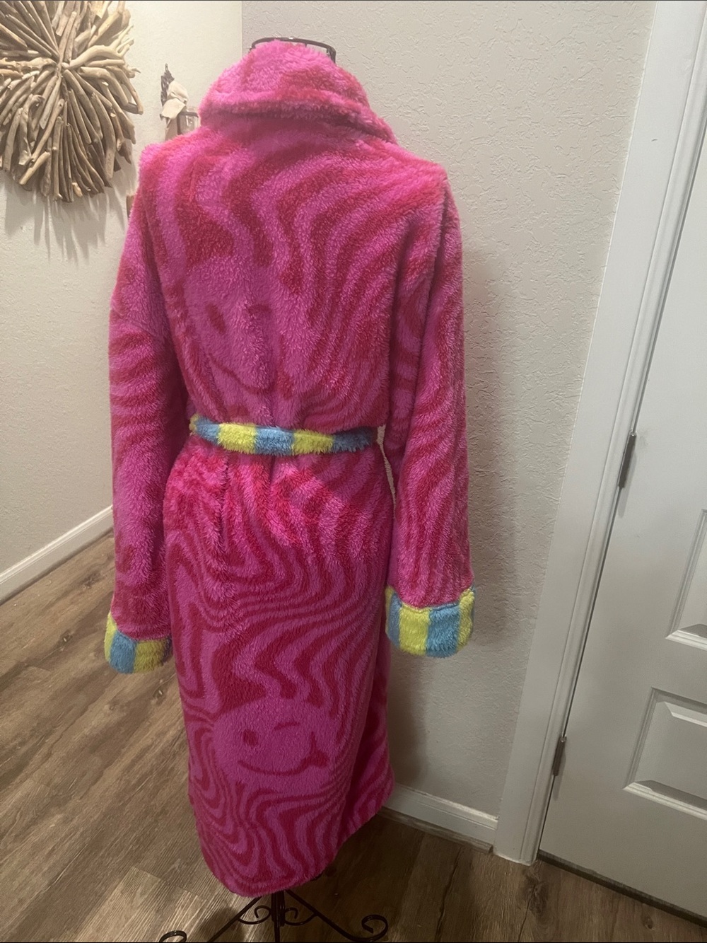 Poppi Bath Robe Pink - Picture 5 of 13